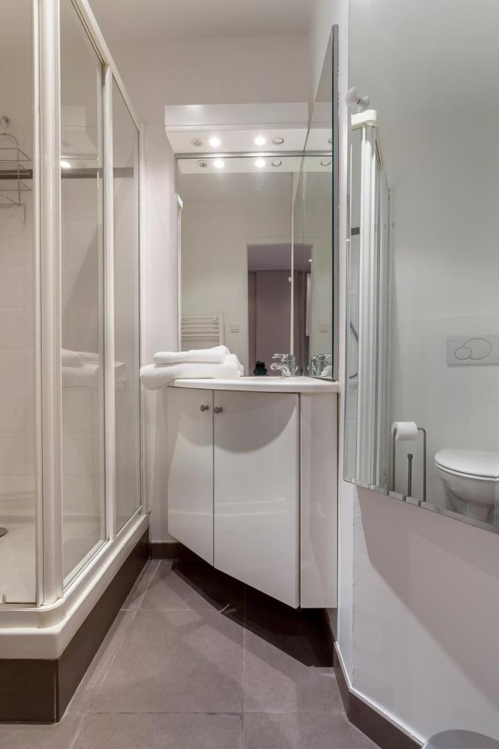 Colombe - Location T2 - Lyon 2 Apartment Luaran gambar