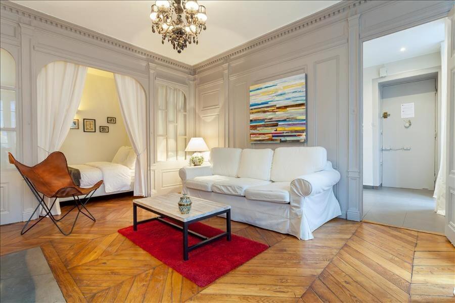 Colombe - Location T2 - Lyon 2 Apartment Luaran gambar